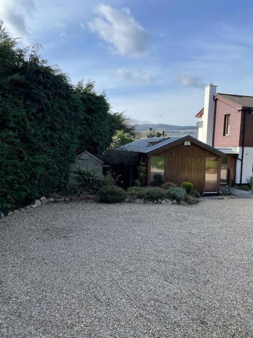 Self Catering Apartment At Beechwalk House. Enniskerry Bagian luar foto