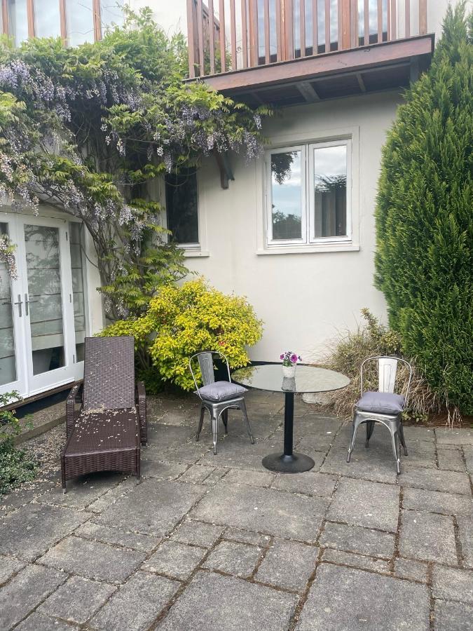 Self Catering Apartment At Beechwalk House. Enniskerry Bagian luar foto